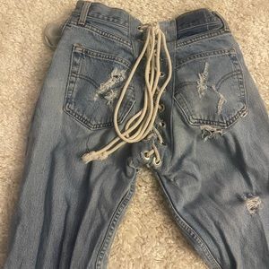 Samaria Leah Bone Levi Jeans